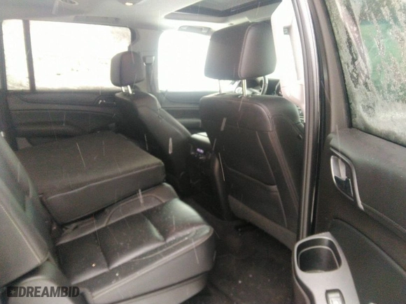 2016 Chevrolet Suburban LT with VIN 1GNSKHKC8GR420322, listed as a IAAI auction lot 41293166 with 131,048 mi miles. Bid and sale history available at carsss.com. Image 8.