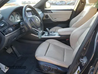 2016 BMW X4 xDrive28i z VIN 5UXXW3C58G0M90492, wystawiony jako Copart lot #87219454 z przebiegiem 129 335 mil mil oraz Szkoda całkowita • Salvage title. Historia ofert i sprzedaży dostępna na DreamBid. Obrazek 7.