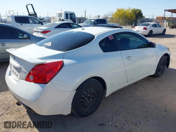 2011 Nissan Altima 2.5 S with VIN 1N4AL2EPXBC146961, listed as a IAAI auction lot 41950361 with 204,079 mi miles. Bid and sale history available at carsss.com. Image 4.