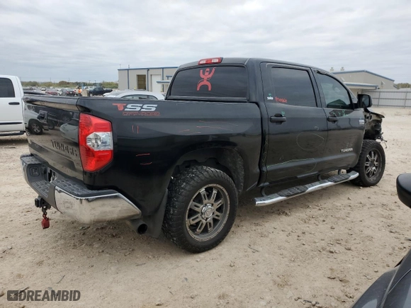 2015 Toyota Tundra 4WD Truck SR5 with VIN 5TFDW5F10FX424873, listed as a Copart auction lot 84812574 with 249,711 mi miles and Salvage Title. Bid and sale history available at carsss.com. Image 3.