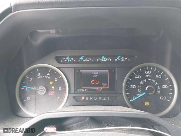 2015 Ford F-150 XL with VIN 1FTEW1CF8FKD67008, listed as a IAAI auction lot 41683614 with 194,993 mi miles. Bid and sale history available at carsss.com. Image 7.