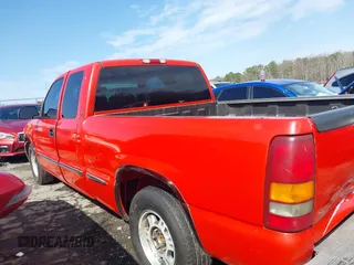 2000 GMC New Sierra 1500 SL with VIN 2GTEC19V2Y1392769, listed as a IAAI auction lot 41748036 with 315,906 mi miles. Bid and sale history available at carsss.com. Image 14.