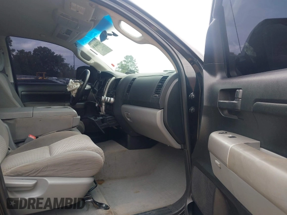 2008 Toyota Tundra z VIN 5TBBV54168S522904, wystawiony jako IAAI lot #42144836 z przebiegiem 190 610 mil mil oraz . Historia ofert i sprzedaży dostępna na DreamBid. Obrazek 5.