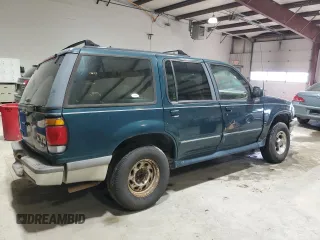 1995 Ford Explorer Eddie Bauer with VIN 1FMDU34X2SUB83715, listed as a Copart auction lot 42427625 with 331,768 mi miles and Salvage title. Bid and sale history available at DreamBid. Image 3.