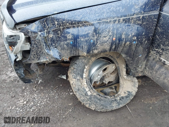 2012 Toyota Tacoma with VIN 3TMMU4FN9CM040417, listed as a IAAI auction lot 41937118 with 90,681 mi miles and . Bid and sale history available at DreamBid. Image 6.