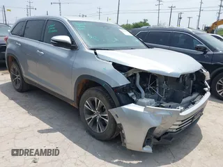 2019 Toyota Highlander LE with VIN 5TDZZRFH8KS326112, listed as a IAAI auction lot 42311037 with 89,942 mi miles and . Bid and sale history available at DreamBid. Image 1.
