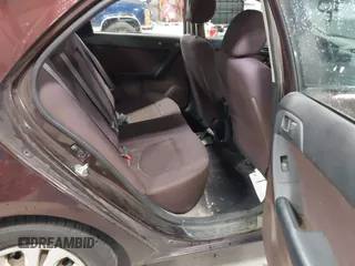 2010 Kia Forte EX z VIN KNAFU4A28A5811732, wystawiony jako IAAI lot #42038492 z przebiegiem 176 178 mil mil oraz . Historia ofert i sprzedaży dostępna na DreamBid. Obrazek 8.