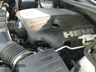 2019 Jeep Grand Cherokee Trailhawk z VIN 1C4RJFLT5KC849653, wystawiony jako IAAI lot #42634813 z przebiegiem 160 722 mil mil oraz . Historia ofert i sprzedaży dostępna na DreamBid. Obrazek 15.