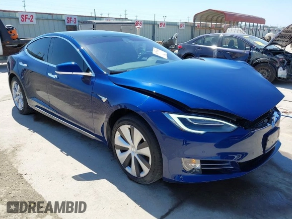 2020 Tesla Model S Long Range with VIN 5YJSA1E25LF401362, listed as a IAAI auction lot 41771363 with 28,015 mi miles. Bid and sale history available at carsss.com. Image 1.
