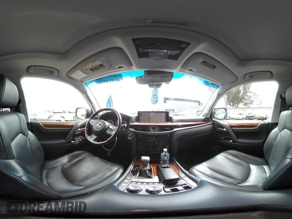 2018 Lexus LX 570 z VIN JTJHY7AX6J4265951, wystawiony jako IAAI lot #41919574 z przebiegiem 59 314 mil mil oraz . Historia ofert i sprzedaży dostępna na DreamBid. Obrazek 18.