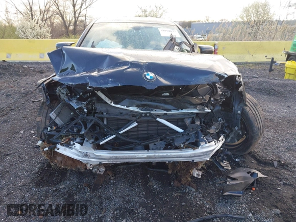 2019 BMW M5 Competition z VIN WBSJF0C59KB448103, wystawiony jako IAAI lot #41962677 z przebiegiem 42 455 mil mil oraz . Historia ofert i sprzedaży dostępna na DreamBid. Obrazek 12.