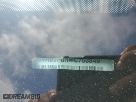2021 Dodge Durango Pursuit z VIN 1C4RDJFG3MC763849, wystawiony jako Copart lot #61449195 z przebiegiem 46 907 mil mil oraz Szkoda całkowita • Salvage title. Historia ofert i sprzedaży dostępna na DreamBid. Obrazek 12.