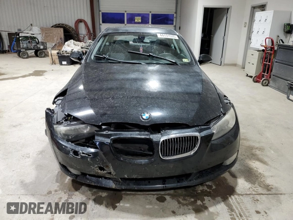 2007 BMW 3 Series 328i z VIN WBAWB33597PU87534, wystawiony jako Copart lot #44131535 z przebiegiem 139 100 mil mil oraz Szkoda całkowita • Salvage title. Historia ofert i sprzedaży dostępna na DreamBid. Obrazek 5.