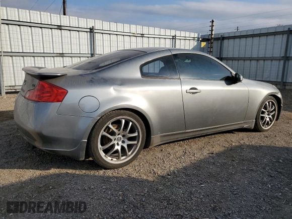 2005 Infiniti G35 Coupe with VIN JNKCV54E15M405378, listed as a Copart auction lot 82643354 with 119,742 mi miles and Salvage Title. Bid and sale history available at carsss.com. Image 3.