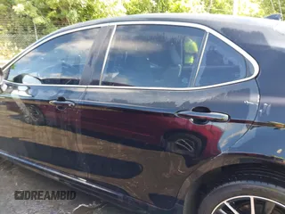 2022 Toyota Camry SE z VIN 4T1G11AK2NU499302, wystawiony jako IAAI lot #42233378 z przebiegiem 122 635 mil mil oraz . Historia ofert i sprzedaży dostępna na DreamBid. Obrazek 15.