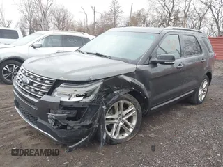 2016 Ford Explorer XLT with VIN 1FM5K8D89GGC03268, listed as a IAAI auction lot 41837937 with 175,463 mi miles and . Bid and sale history available at carsss.com. Image 17.