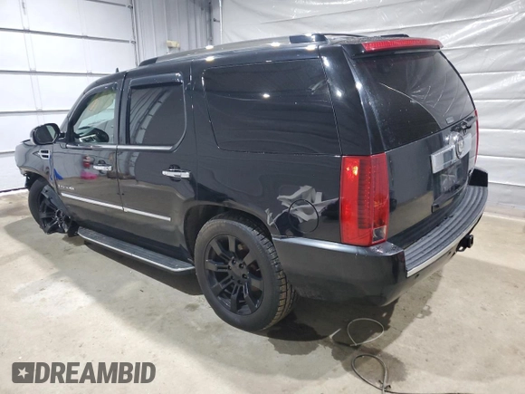 2007 Cadillac Escalade z VIN 1GYFK63867R418507, wystawiony jako Copart lot #50168735 z przebiegiem 215 287 mil mil oraz Szkody całkowita. Historia ofert i sprzedaży dostępna na DreamBid. Obrazek 2.