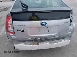 2015 Toyota Prius Four with VIN JTDKN3DU8F0431901, listed as a IAAI auction lot 41718402 with 130,169 mi miles. Bid and sale history available at carsss.com. Image 18.