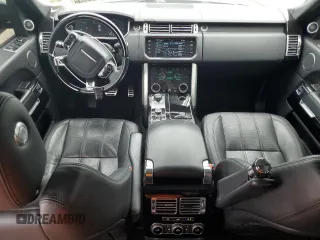 2014 Land Rover Range Rover HSE z VIN SALGS2WF9EA151817, wystawiony jako Copart lot #56702055 z przebiegiem 82 798 mil mil oraz Czysty tytuł • Clean title. Historia ofert i sprzedaży dostępna na DreamBid. Obrazek 8.
