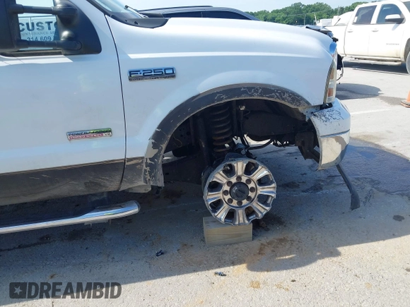 2005 Ford F-250 XL with VIN 1FTSW21PX5ED20841, listed as a IAAI auction lot 42530445 with 208,642 mi miles and . Bid and sale history available at DreamBid. Image 6.