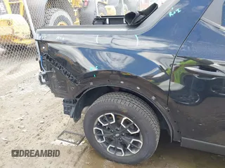 2022 Hyundai Santa Cruz SEL with VIN 5NTJBDAE2NH008015, listed as a IAAI auction lot 42232891 with 31,450 mi miles and . Bid and sale history available at DreamBid. Image 6.
