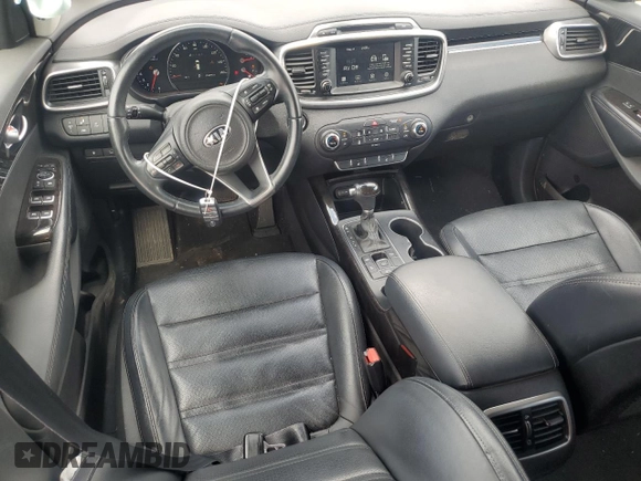 2018 Kia Sorento EX z VIN 5XYPHDA59JG400921, wystawiony jako Copart lot #56430855 z przebiegiem 151 075 mil mil oraz Szkoda całkowita • Salvage title. Historia ofert i sprzedaży dostępna na DreamBid. Obrazek 8.