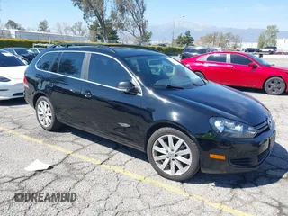 2014 Volkswagen Jetta SportWagen TDI w/Sunroof & Nav with VIN 3VWPL7AJ6EM620438, listed as a IAAI auction lot 41860394 with 1 mi miles. Bid and sale history available at carsss.com. Image 1.