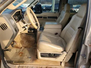 2010 Ford F-250 XL with VIN 1FTSW2AR6AEB29946, listed as a Copart auction lot 87814165 with 255,603 mi miles and Salvage title. Bid and sale history available at DreamBid. Image 7.