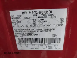 2008 Ford F-150 XLT z VIN 1FTPX14518FA91004, wystawiony jako IAAI lot #41664293 z przebiegiem 171 860 mil mil oraz . Historia ofert i sprzedaży dostępna na DreamBid. Obrazek 9.