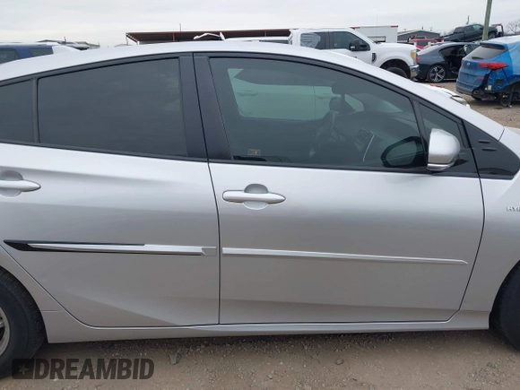 2017 Toyota Prius Two with VIN JTDKARFU7H3531159, listed as a IAAI auction lot 41282942 with 98,146 mi miles. Bid and sale history available at carsss.com. Image 14.