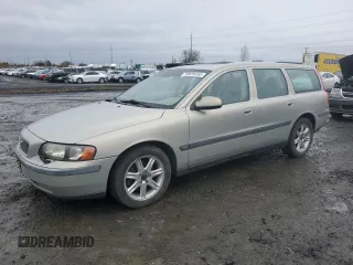 2003 Volvo V70 with VIN YV1SW58D832305714, listed as a Copart auction lot 50026495 with 154,521 mi miles and Salvage Title. Bid and sale history available at DreamBid. Image 1.