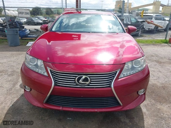 2013 Lexus ES 350 4dr Sdn with VIN JTHBK1GG7D2002025, listed as a IAAI auction lot 41824846 with 168,992 mi miles. Bid and sale history available at carsss.com. Image 13.