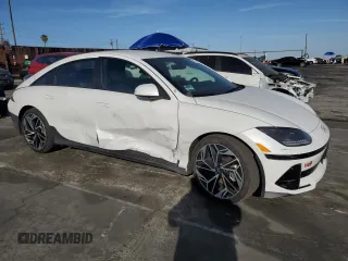 2024 Hyundai Ioniq 6 SEL z VIN KMHM34AA0RA079339, wystawiony jako Copart lot #47627595 z przebiegiem 7 529 mil mil oraz Szkoda całkowita • Salvage title. Historia ofert i sprzedaży dostępna na DreamBid. Obrazek 4.