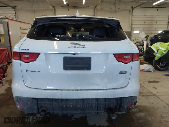 2019 Jaguar F-Pace 25t Premium z VIN SADCJ2FX5KA615736, wystawiony jako IAAI lot #41495039 z przebiegiem 83 778 mil mil oraz . Historia ofert i sprzedaży dostępna na DreamBid. Obrazek 16.