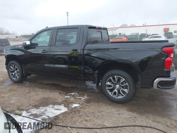 2025 Chevrolet Silverado 1500 LT with VIN 1GCUKDED5SZ111754, listed as a IAAI auction lot 42042118 with 3,815 mi miles and . Bid and sale history available at DreamBid. Image 15.
