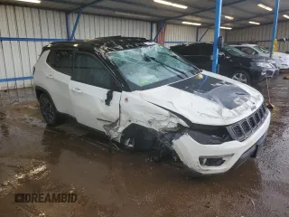 2019 Jeep Compass Trailhawk z VIN 3C4NJDDB3KT671061, wystawiony jako Copart lot #57349315 z przebiegiem Nie podano mil oraz Szkoda całkowita • Salvage title. Historia ofert i sprzedaży dostępna na DreamBid. Obrazek 4.