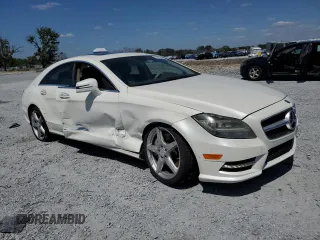 2014 Mercedes-Benz CLS-Class CLS 550 with VIN WDDLJ7DB1EA119293, listed as a Copart auction lot 52951955 with 85,407 mi miles and Non Repairable. Bid and sale history available at carsss.com. Image 4.