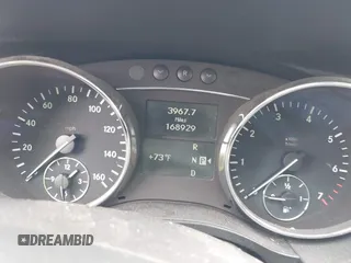 2008 Mercedes-Benz R 3.5L with VIN 4JGCB65E18A074852, listed as a IAAI auction lot 42552370 with 168,929 mi miles and . Bid and sale history available at DreamBid. Image 7.
