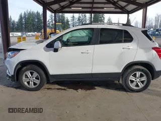 2021 Chevrolet Trax LT with VIN KL7CJPSM6MB365129, listed as a IAAI auction lot 41746231 with 75,848 mi miles. Bid and sale history available at carsss.com. Image 13.