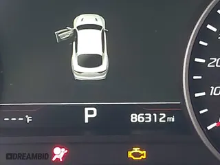 2018 Kia Stinger GT1 with VIN KNAE45LC4J6035780, listed as a IAAI auction lot 41560394 with 86,312 mi miles. Bid and sale history available at carsss.com. Image 16.