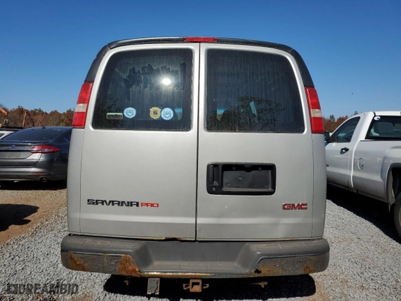 2007 GMC Savana Cargo Van with VIN 1GTGG25U171170258, listed as a Copart auction lot 76138614 with 113,364 mi miles and Clean Title. Bid and sale history available at carsss.com. Image 6.
