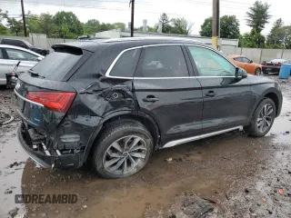 2021 Audi Q5 Premium z VIN WA1AAAFY5M2055861, wystawiony jako Copart lot #58694515 z przebiegiem 47 486 mil mil oraz Szkoda całkowita • Salvage title. Historia ofert i sprzedaży dostępna na DreamBid. Obrazek 3.