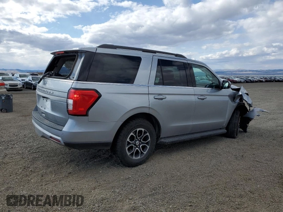 2024 Ford Expedition XLT with VIN 1FMJU1J89REA24859, listed as a Copart auction lot 53959425 with 42,684 mi miles and Salvage title. Bid and sale history available at DreamBid. Image 3.