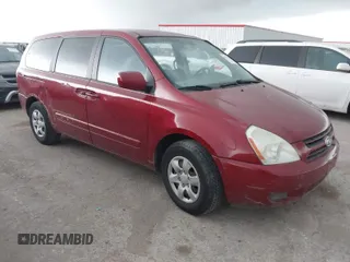 2006 Kia Sedona LX with VIN KNDMB233266022696, listed as a IAAI auction lot 41941355 with 1 mi miles. Bid and sale history available at carsss.com. Image 1.