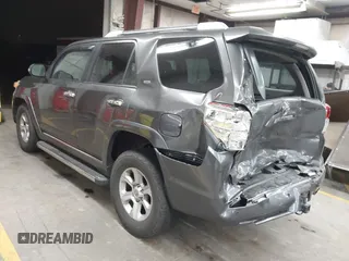 2011 Toyota 4Runner SR5 with VIN JTEZU5JR7B5017417, listed as a IAAI auction lot 41765420 with 165,714 mi miles and . Bid and sale history available at DreamBid. Image 3.