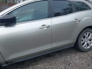 2007 Mazda CX-7 Sport z VIN JM3ER293270102194, wystawiony jako IAAI lot #42187967 z przebiegiem 97 539 mil mil oraz . Historia ofert i sprzedaży dostępna na DreamBid. Obrazek 13.