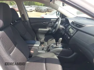 2020 Nissan Rogue S z VIN KNMAT2MV0LP521440, wystawiony jako IAAI lot #42133842 z przebiegiem 45 821 mil mil oraz . Historia ofert i sprzedaży dostępna na DreamBid. Obrazek 5.