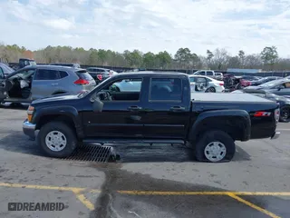 2006 Chevrolet Colorado LT w/3LT with VIN 1GCDS136968142830, listed as a IAAI auction lot 41711509 with 88,587 mi miles. Bid and sale history available at carsss.com. Image 14.