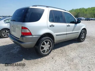 1998 Mercedes-Benz M 320/430/500 with VIN 4JGAB54E4WA028044, listed as a IAAI auction lot 42013560 with 196,372 mi miles and . Bid and sale history available at DreamBid. Image 4.
