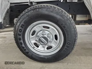 2020 Ford F-250 XL with VIN 1FT7X2B65LEC53720, listed as a IAAI auction lot 42836279 with 125,668 mi miles and . Bid and sale history available at DreamBid. Image 32.